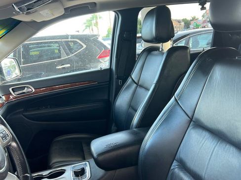 Used 2011 Jeep Grand Cherokee Limited AWD/4WD image 11