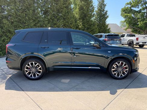 Used 2024 Cadillac XT6 Sport w/ Technology Package AWD/4WD image 32