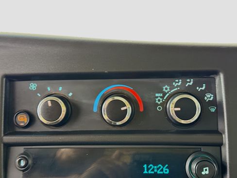 Used 2021 Chevrolet Express 3500 w/ Power Convenience Package RWD image 15