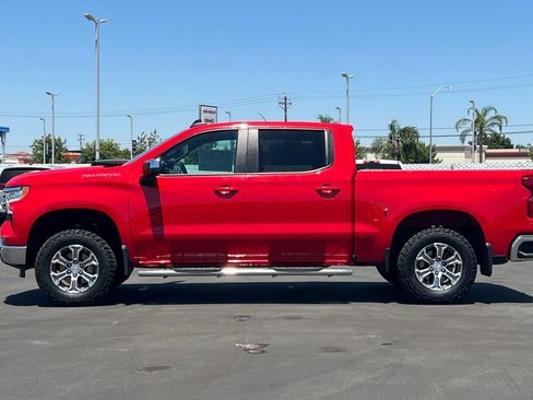 Used 2023 Chevrolet Silverado 1500 LT RWD image 8