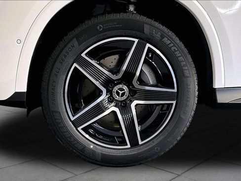 New 2026 Mercedes-Benz GLC 300 4MATIC image 17