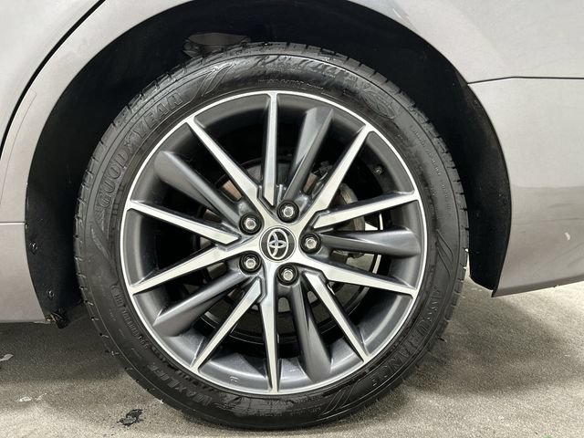 Used 2023 Toyota Camry XLE FWD image 12