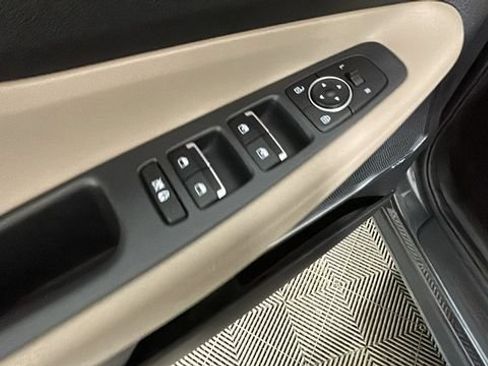 Used 2020 Hyundai Santa Fe SEL w/ Convenience Package AWD/4WD image 10