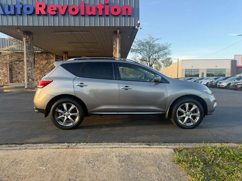 Used 2012 Nissan Murano LE w/ Platinum Pkg image 9