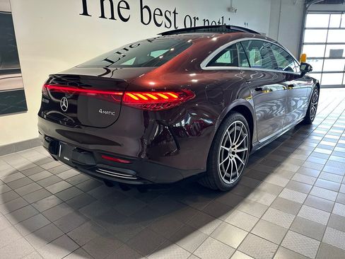 Certified 2023 Mercedes-Benz EQS 580 4MATIC Sedan image 4