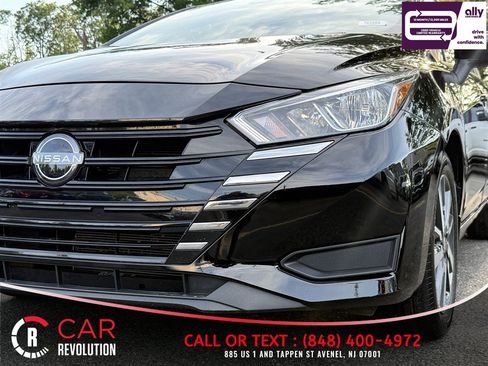 Used 2024 Nissan Versa SV w/ Trunk Package FWD image 40