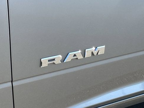 Used 2022 RAM 2500 Tradesman AWD/4WD image 31