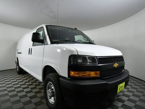 New 2025 Chevrolet Express 3500 Extended w/ Driver Convenience Package image 8