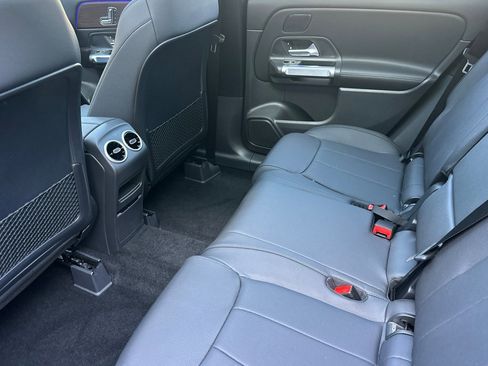 Used 2026 Mercedes-Benz GLB 250 image 21