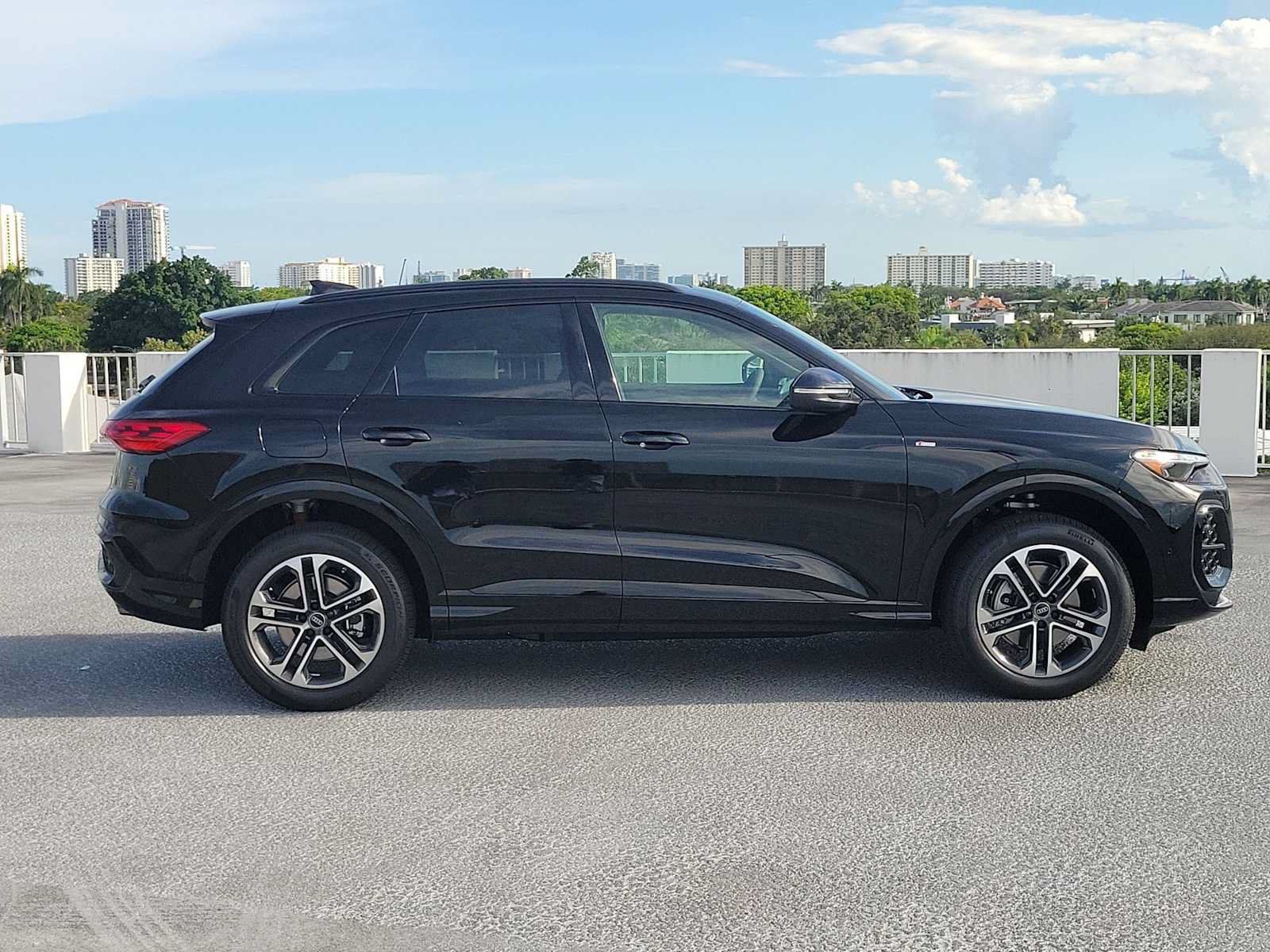 New 2026 Audi Q5 2.0T AWD/4WD image 7
