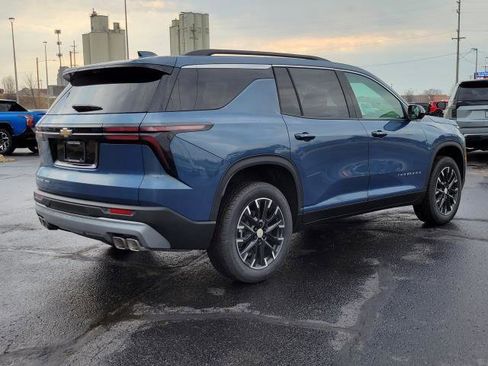 New 2026 Chevrolet Traverse LT w/ Sun and Wheel Package image 2