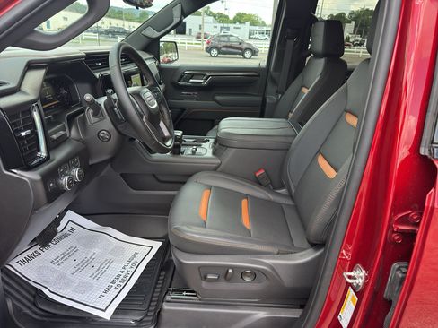 Used 2026 GMC Sierra 1500 AT4 w/ AT4 Premium Package AWD/4WD image 14