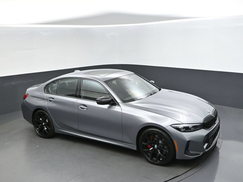 Used 2026 BMW 330i Sedan w/ M Sport Package RWD image 37