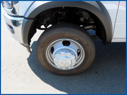 New 2025 RAM 5500 Tradesman image 4