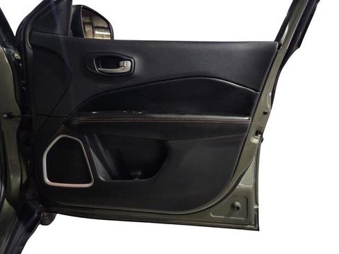 Used 2019 Jeep Compass Limited w/ Advanced Safety Group image 23