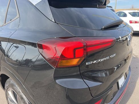 Used 2021 Buick Encore GX Select w/ Advanced Technology Package image 13