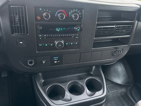 Used 2013 Chevrolet Express 3500 LT w/ LT Preferred Equipment Group image 17