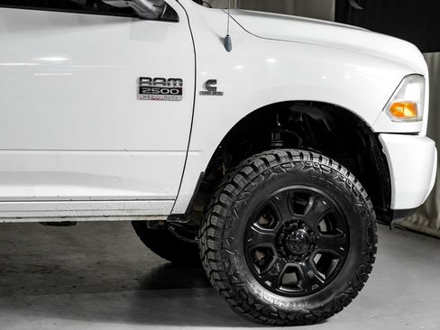 Used 2011 RAM 2500 ST w/ Cold Weather Group AWD/4WD image 7