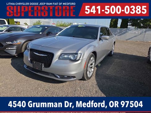 Used 2018 Chrysler 300 S w/ 300S Premium Group 2 RWD image 1