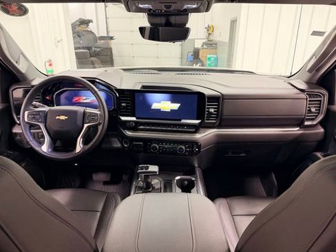 Certified 2023 Chevrolet Silverado 1500 LTZ w/ Technology Package AWD/4WD image 21