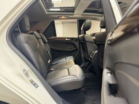 Used 2015 Mercedes-Benz ML 350 2WD image 7