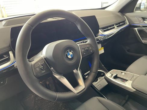 Used 2026 BMW X1 xDrive28i w/ Technology Package image 11