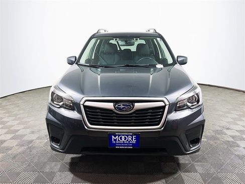 Used 2020 Subaru Forester Premium image 3