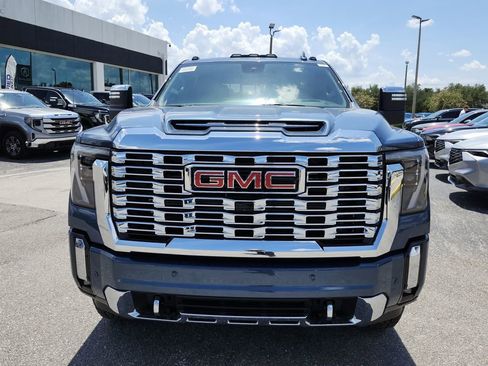 New 2026 GMC Sierra 2500 Denali w/ Denali Reserve Package AWD/4WD image 7