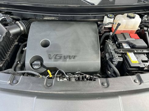 Used 2023 Chevrolet Traverse RS w/ LPO, Floor Liner Package AWD/4WD image 10