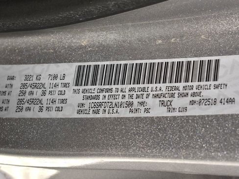 Used 2020 RAM 1500 Laramie image 38