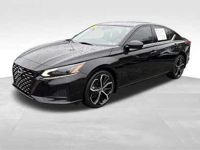 Used 2023 Nissan Altima 2.5 SR w/ SR Premium Package