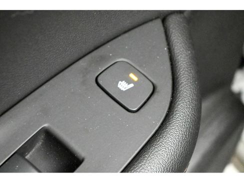 Used 2020 Chevrolet Blazer Premier image 26