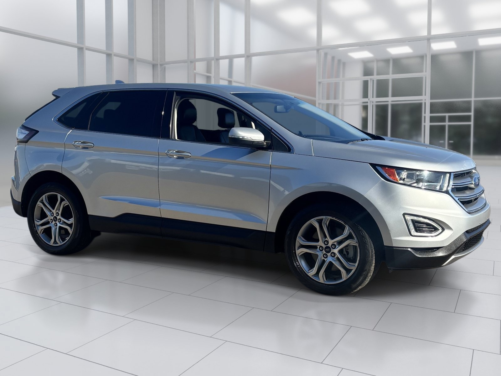 Used 2017 Ford Edge Titanium w/ Technology Package AWD/4WD image 8