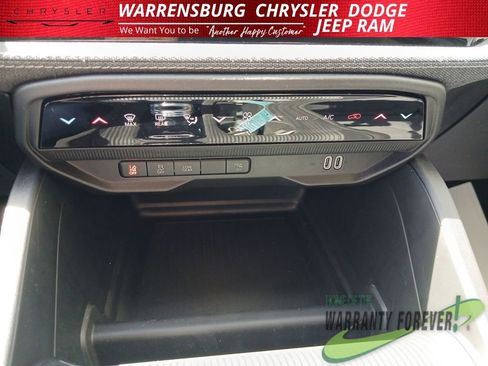 New 2026 Jeep Cherokee Laredo image 22