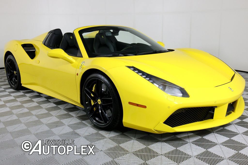 Used 2018 Ferrari 488 Spider RWD image 3