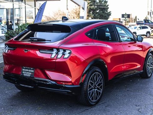 Used 2024 Ford Mustang Mach-E Premium image 9