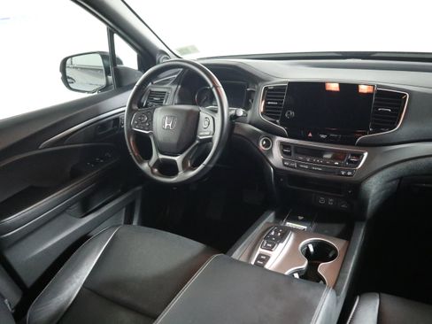 Used 2024 Honda Passport EX-L image 15