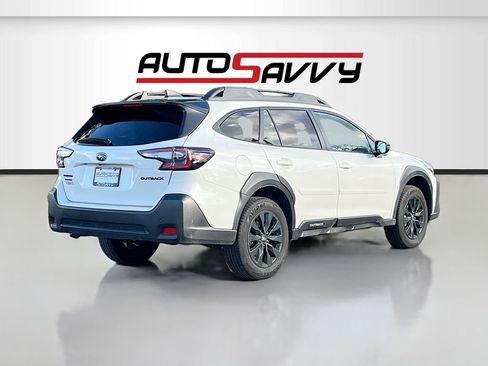 Used 2023 Subaru Outback Onyx Edition AWD/4WD image 7