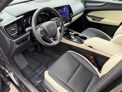 Used 2024 Lexus NX 250 FWD image 22
