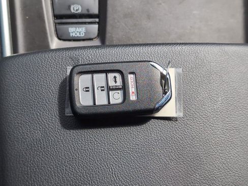 Used 2022 Honda Accord Sport image 9