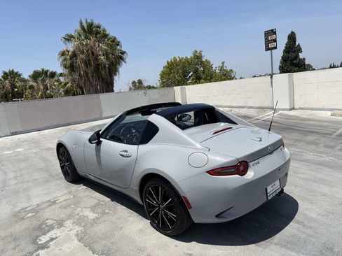 Used 2026 MAZDA MX-5 Miata RF Grand Touring RWD image 7