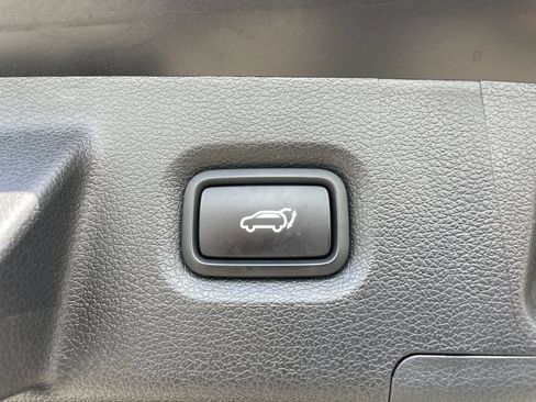 Certified 2023 Hyundai Santa Fe SEL w/ Cargo Package AWD/4WD image 18