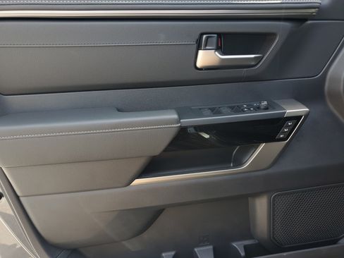 New 2026 Toyota Tundra Limited AWD/4WD image 18
