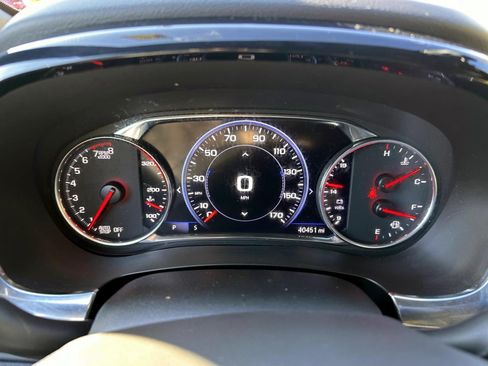 Used 2023 Chevrolet Traverse Premier w/ Redline Edition AWD/4WD image 20