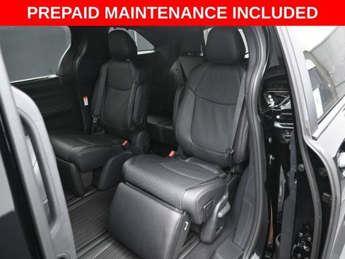 Certified 2026 Toyota Sienna Limited FWD image 29
