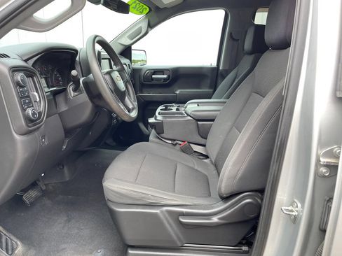 Used 2021 Chevrolet Silverado 1500 Custom AWD/4WD image 9