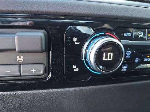 New 2026 GMC Sierra 1500 Elevation image 21