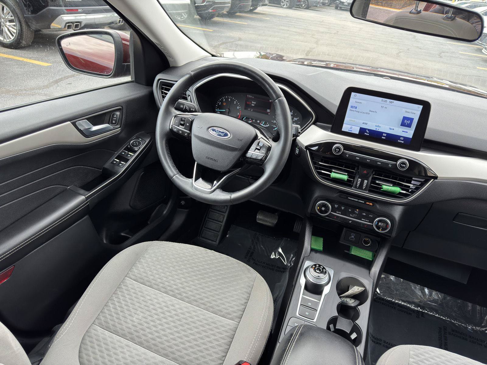 Used 2021 Ford Escape SE w/ Cold Weather Package FWD image 30