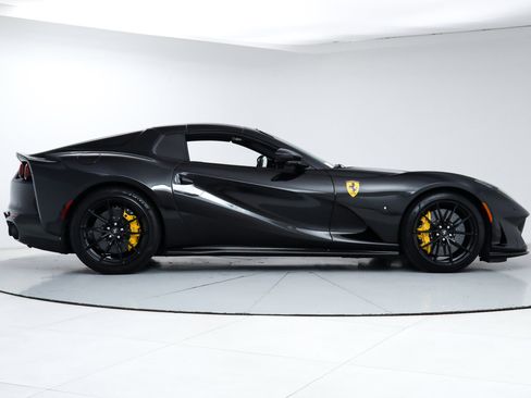 Certified 2023 Ferrari 812 GTS image 11