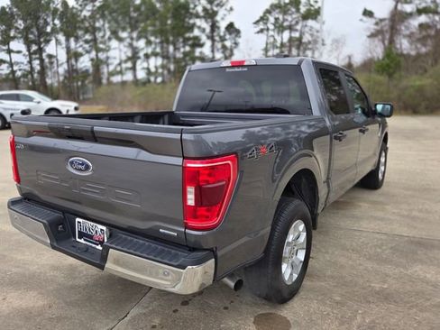 Used 2023 Ford F150 XLT image 6